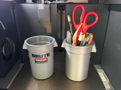 Brute Trash Can Pen Holder