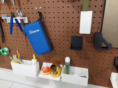 Pegscape – Bins and Shelves