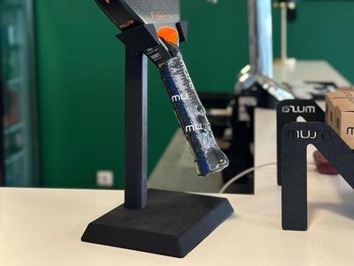 Padel Racket Stand Display – No hardware