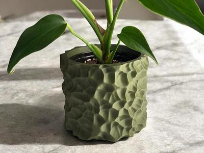 Plant Pot “Mirko”