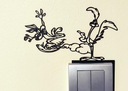 Coyote & Road Runner – Light Switch Decor