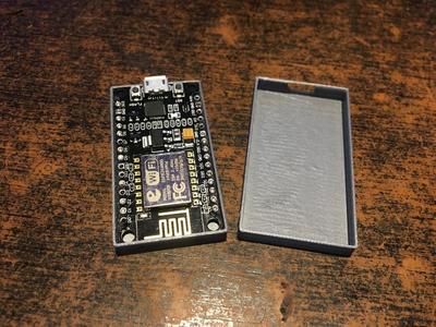 ESP8266 – NodeMcu Simple Box / Case