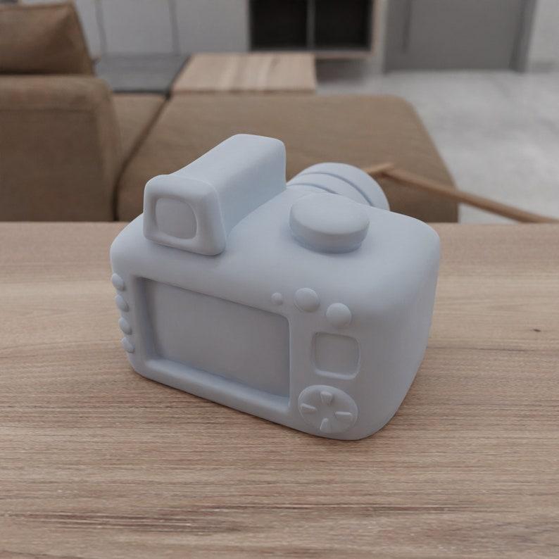 3D Camera Stl Decor with 3D Print Stl Files and Gift for Boyfriend & Film Camera, 3D Printing, Home Decor, Camera Gifts, 3D Printed Decor