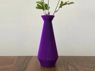 Modern Crooked Spiral Vase