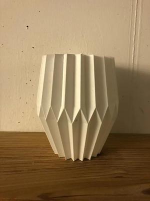polygon based vase