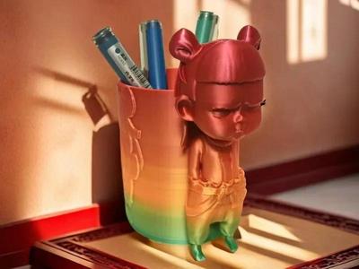 Nezha-themed figurine pen holder