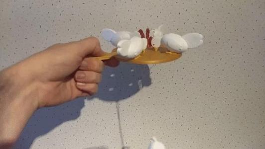 Chicken picking toy