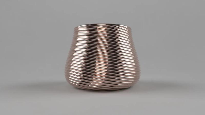 Vase 05