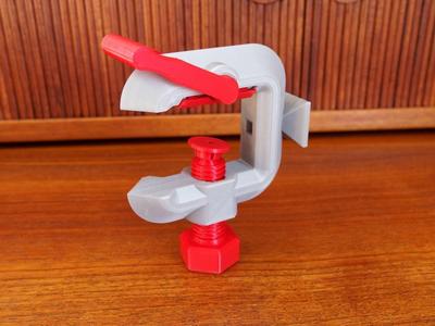 Quick Adjust G-Clamp With Universal Mount