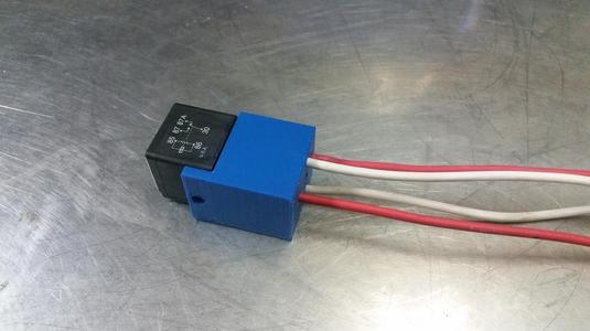 4 or 5 terminal automotive relay holder for cheap terminals