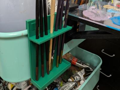 brush holder for raskog cart