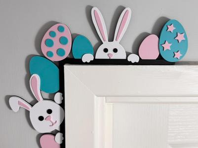 Easter Bunny / eggs door decoration corner