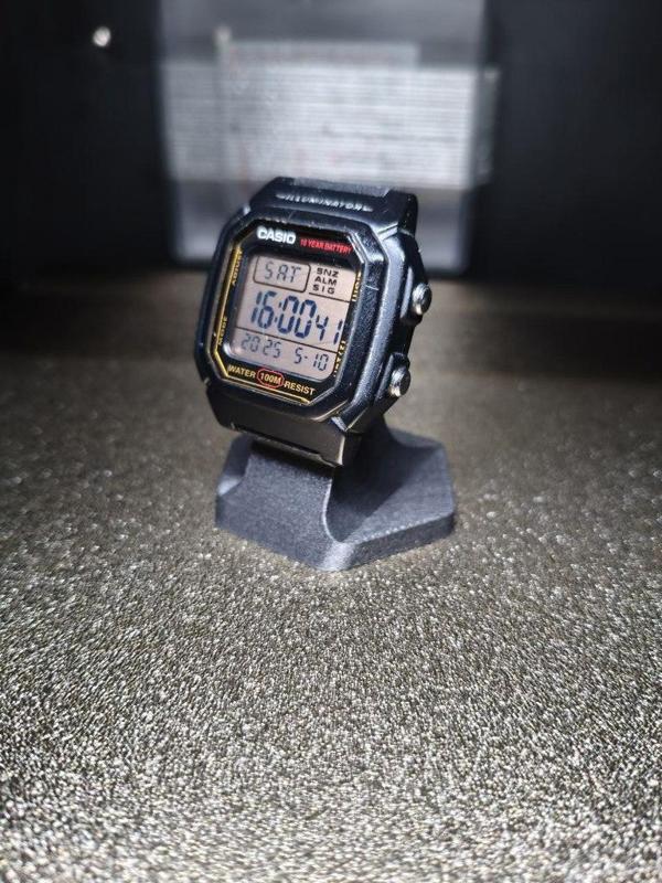 Casio W800 watch holder stand – one part, no supports needed