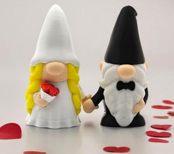 Wedding Gnomes Figurines