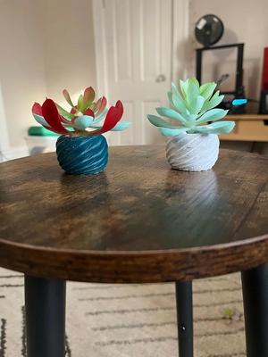 Plant pot