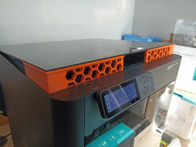 Lid riser for BambuLab P1S and X1C   