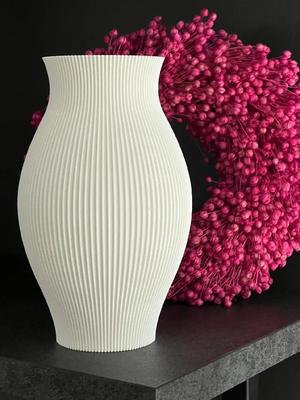 Linja Freja - Modern ribbed vase with Nordic retro touch   
