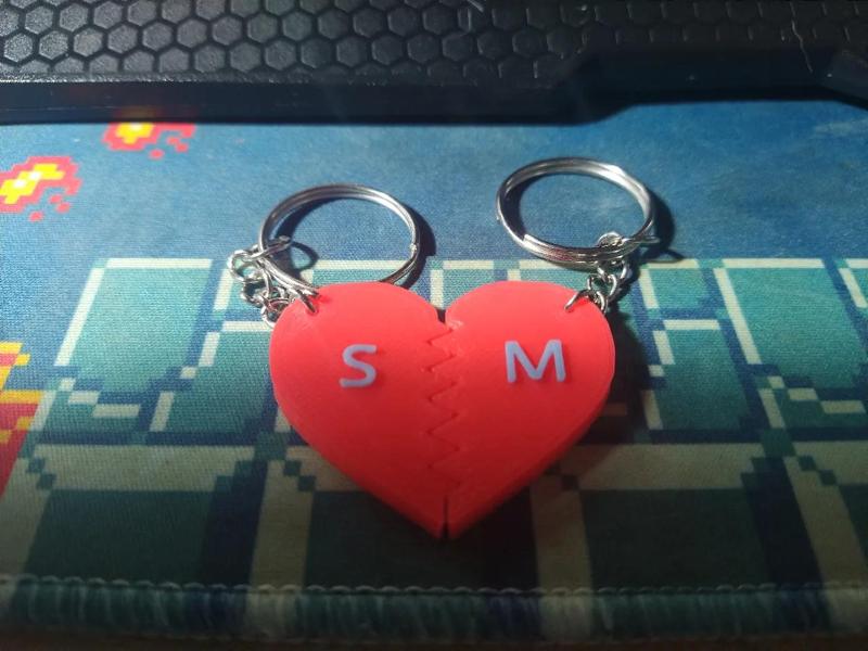Simple heart shaped keychain   