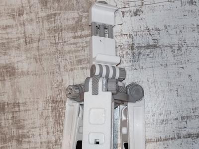 Smartphone tripod