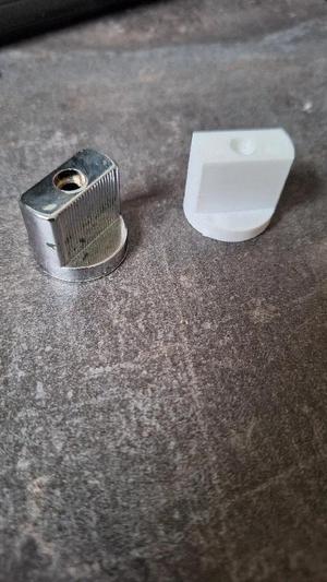 Ovladací krytka kohoutu / Tap handle cap   