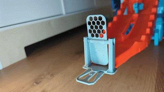 Hot Wheel - Swing Door