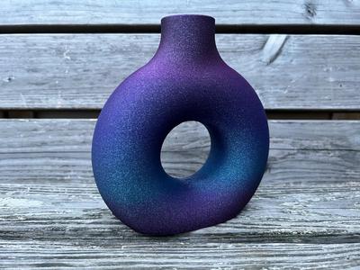 Donut vase