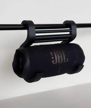 JBL Charge 5 Hangar