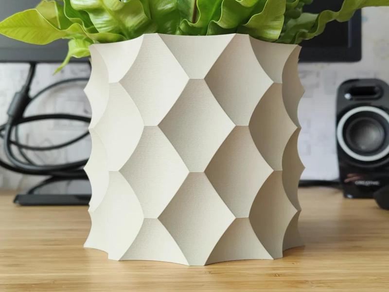 Anti Quilted Plant pot and Planter – Vase mode design
