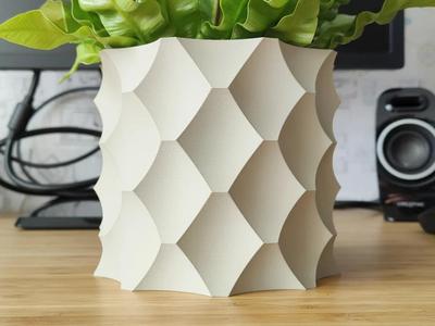 Anti Quilted Plant pot and Planter – Vase mode design