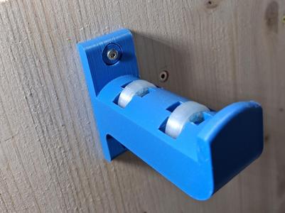 Wall mounted filament spool holder