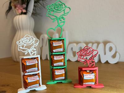 Flourishing Surprise – Ferrero Rocher Holder with Rose