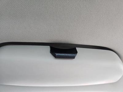 Volvo XC60 Glass Box Opener   