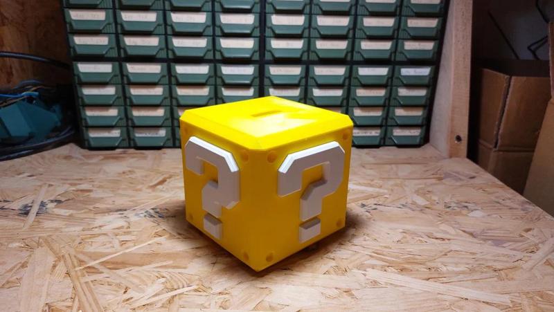 Super Mario Question Block - Secret box + Piggy bank + Container   