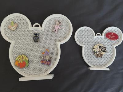 Mickey Pin Board