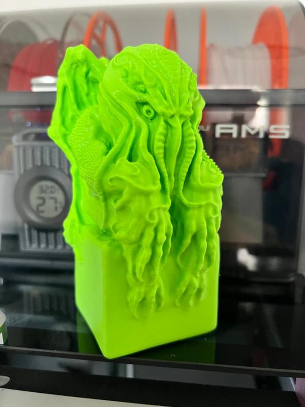 Cthulhu Statue