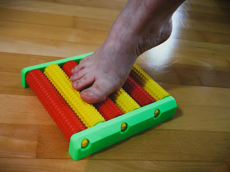 Foot massage roller