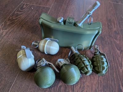 Support Ukraine Charity F1 GRENADE dummy