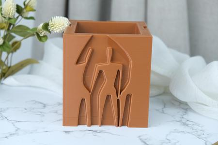 Stone People Vase – Modern Abstract Sculptural Design