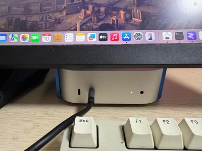 mac mini m4 monitor VESA mount (75x75mm)
