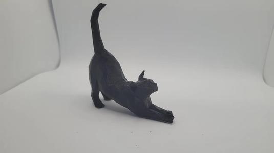 Low Poly Stretched Cat – Remix