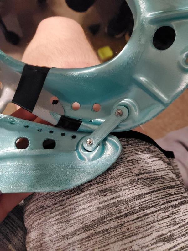Kitty Fursuit hinge