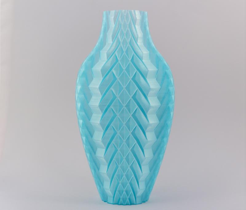 Chromatic Quantum Vase