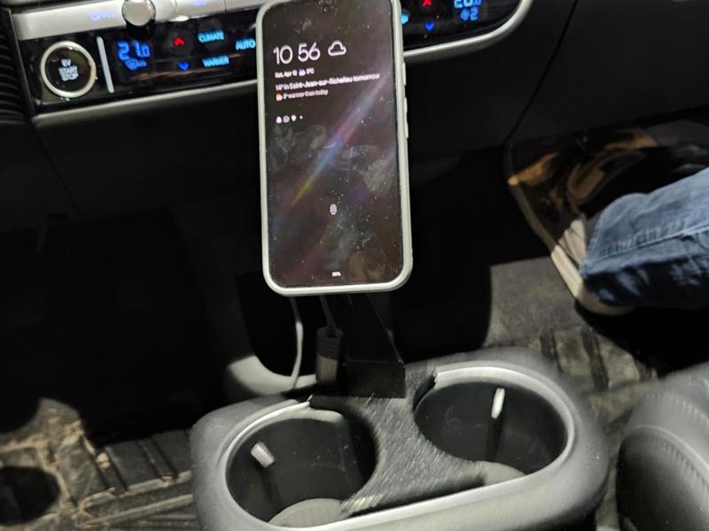 Phone holder for Hyundai IONIQ 5