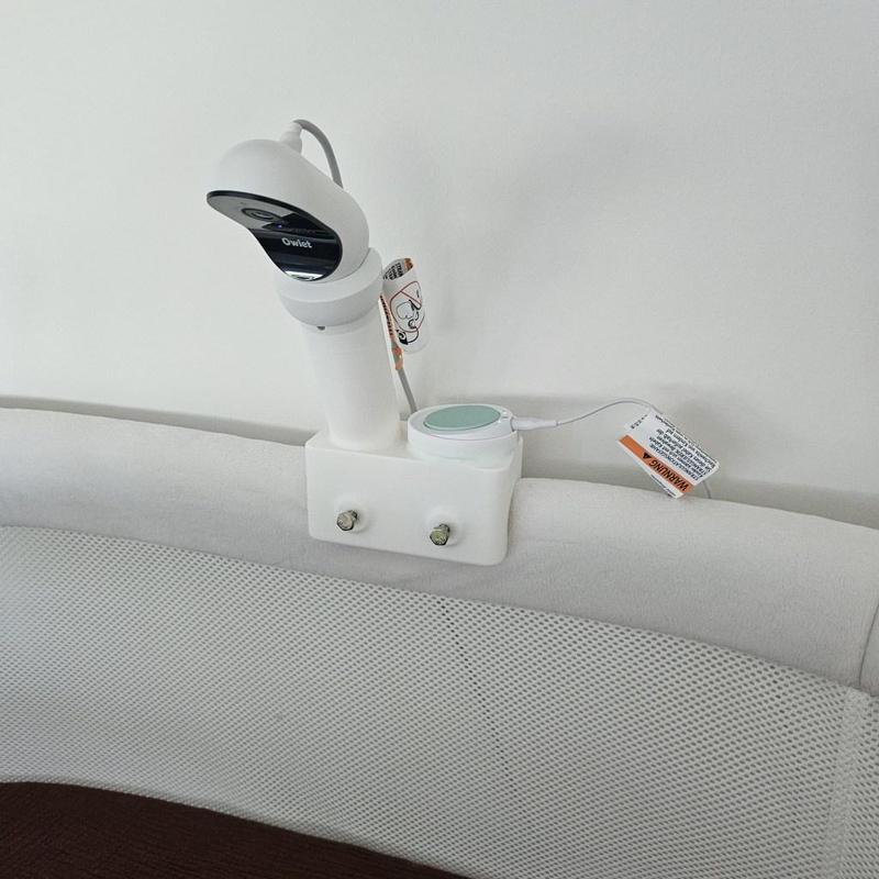 owlet Cam & sock base