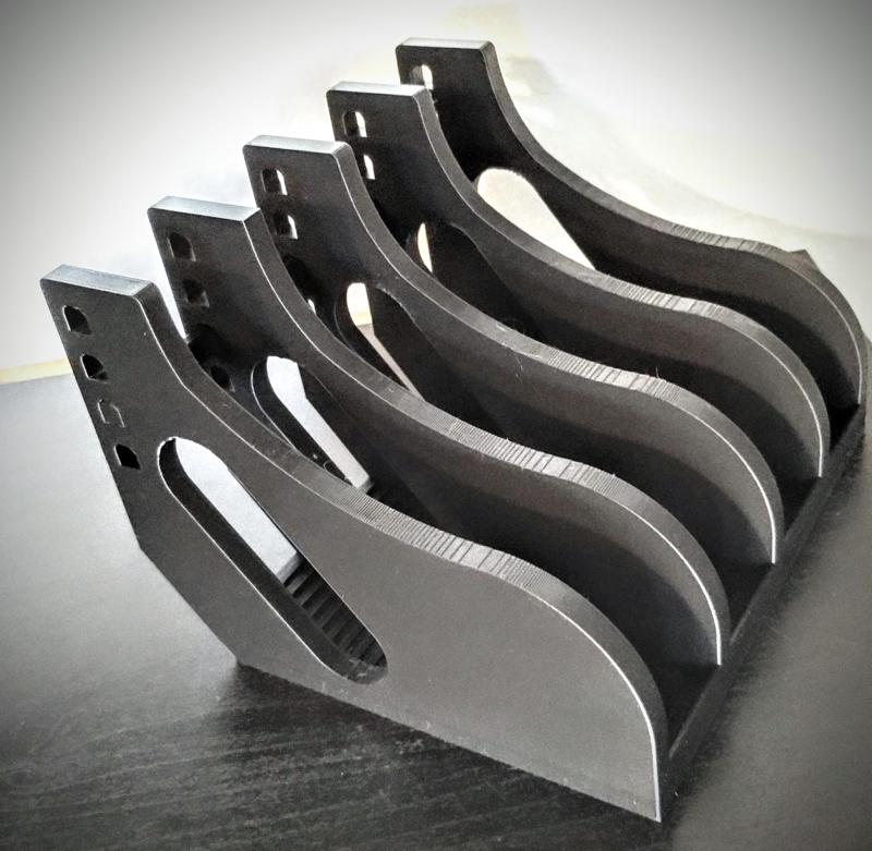 Adjustable Pistol Rack     –    No Screws Required