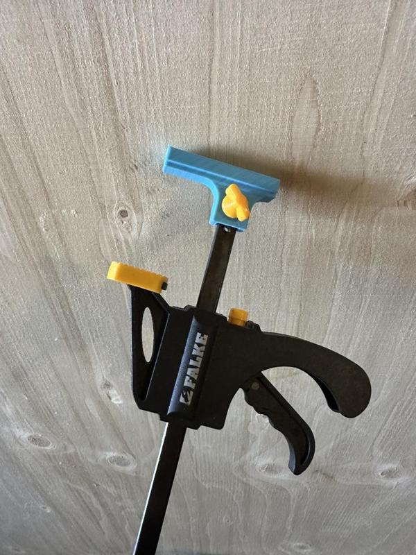 Clamp-adapter for Makita track