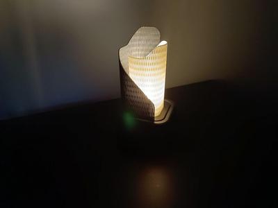 Lamp 001 – Minimal Design – Multiple Solutions