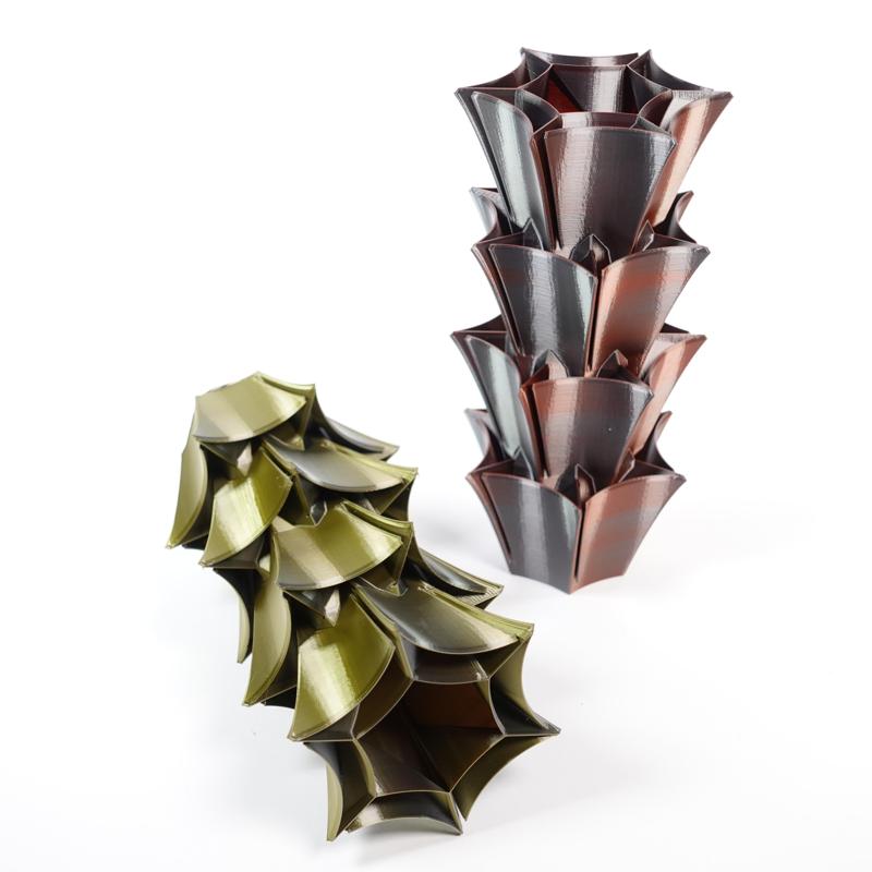 Thorn Vase