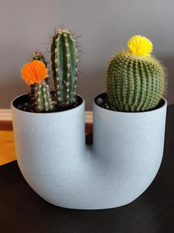 U Vase