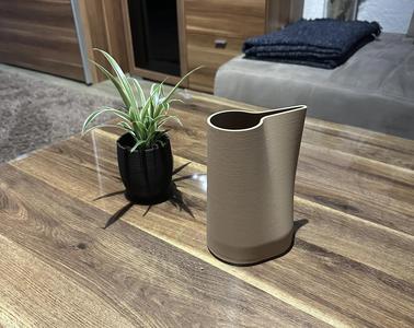 ERGONOMIC WATERING CAN (4 VERSIONS)   